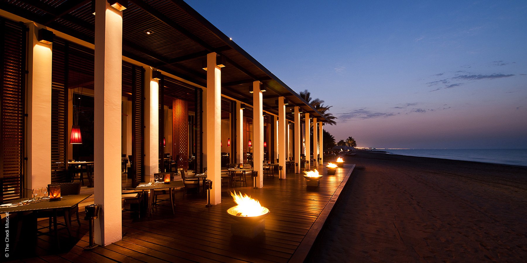 The Chedi Muscat | Maskat | Beach Restaurant Beachfront | luxuszeit.com