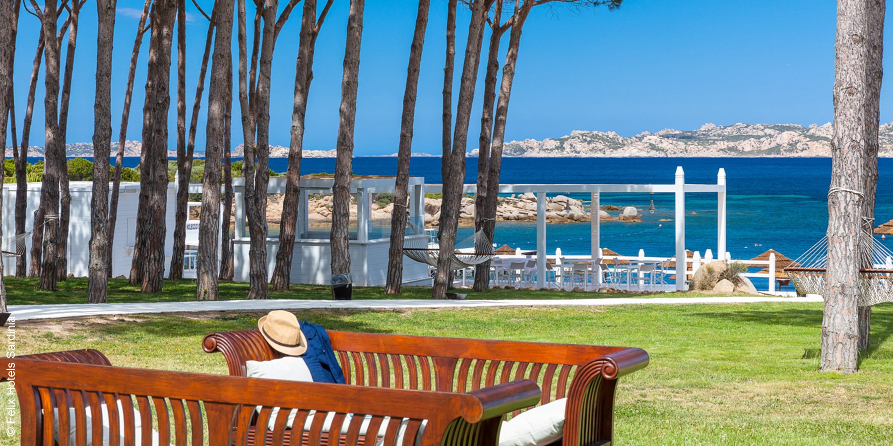 Hotel La Coluccia Hotel & Beach Club | Sardinien | Ausblick | luxuszeit.com