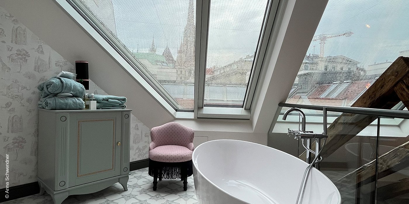 The Leo Grand | Wien | Leopold Suite Badewanne | luxuszeit.com