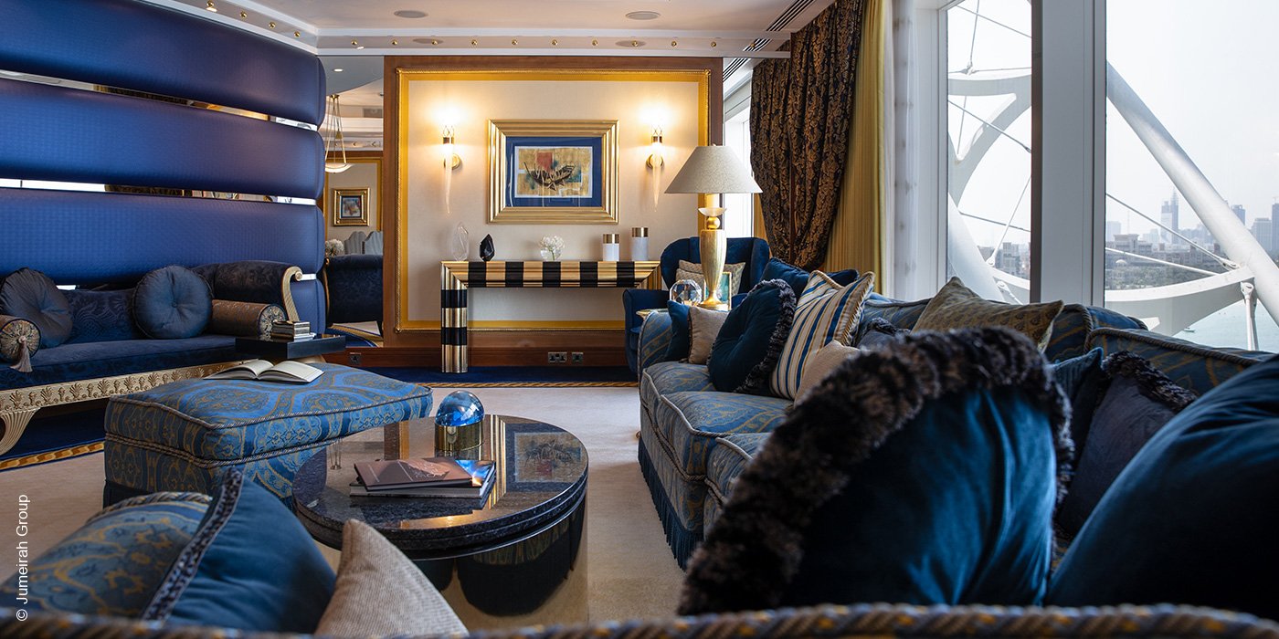 Burj Al Arab | Dubai | Deluxe Suite Living Room | luxuszeit.com