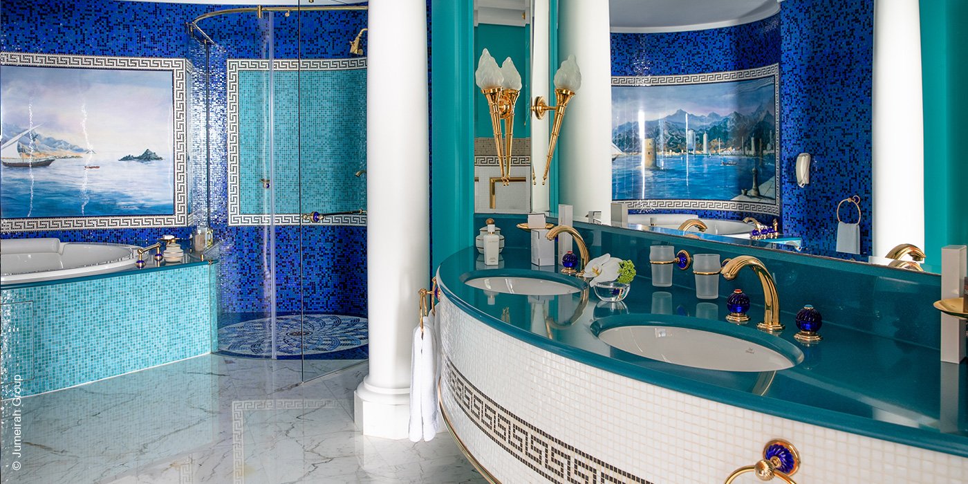 Burj Al Arab | Dubai | Deluxe Suite Bathroom | luxuszeit.com