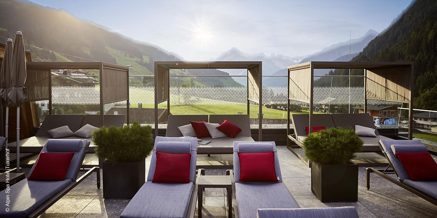 Alpin Spa Hotel Tuxerhof | Tux | Terrasse | luxuszeit.com