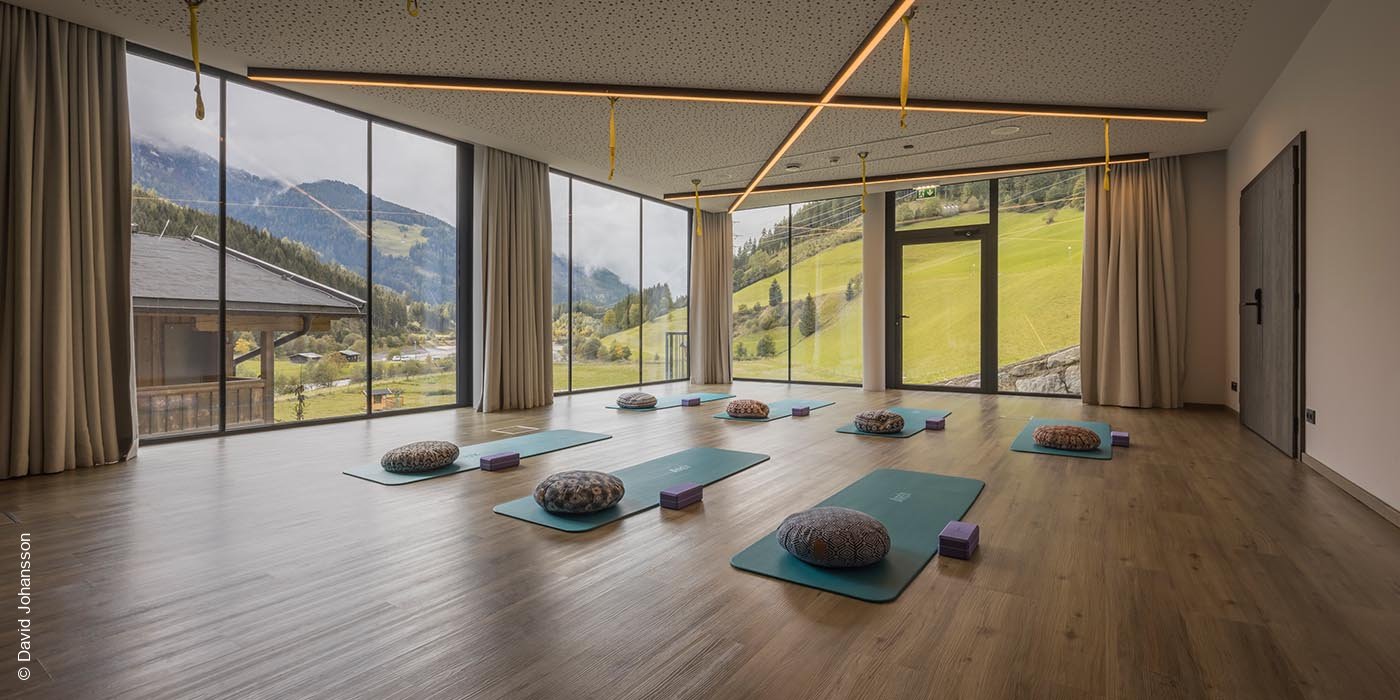 Almhof Family Resort & Spa | Gerlos | Tirol | Yogaraum | luxuszeit.com