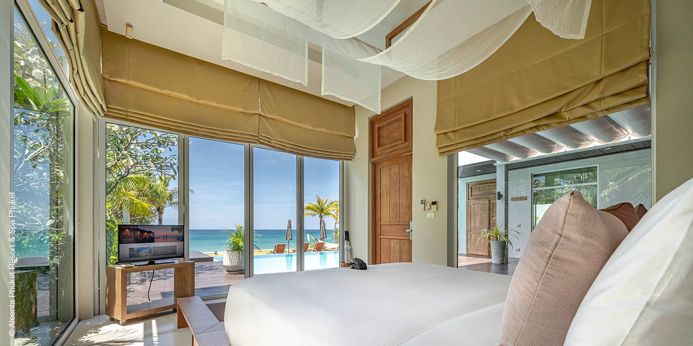 Aleenta Phuket Resort & Spa | Phang-nga | Thailand | Beachfront Pool Villa Schlafbereich | luxuszeit.com