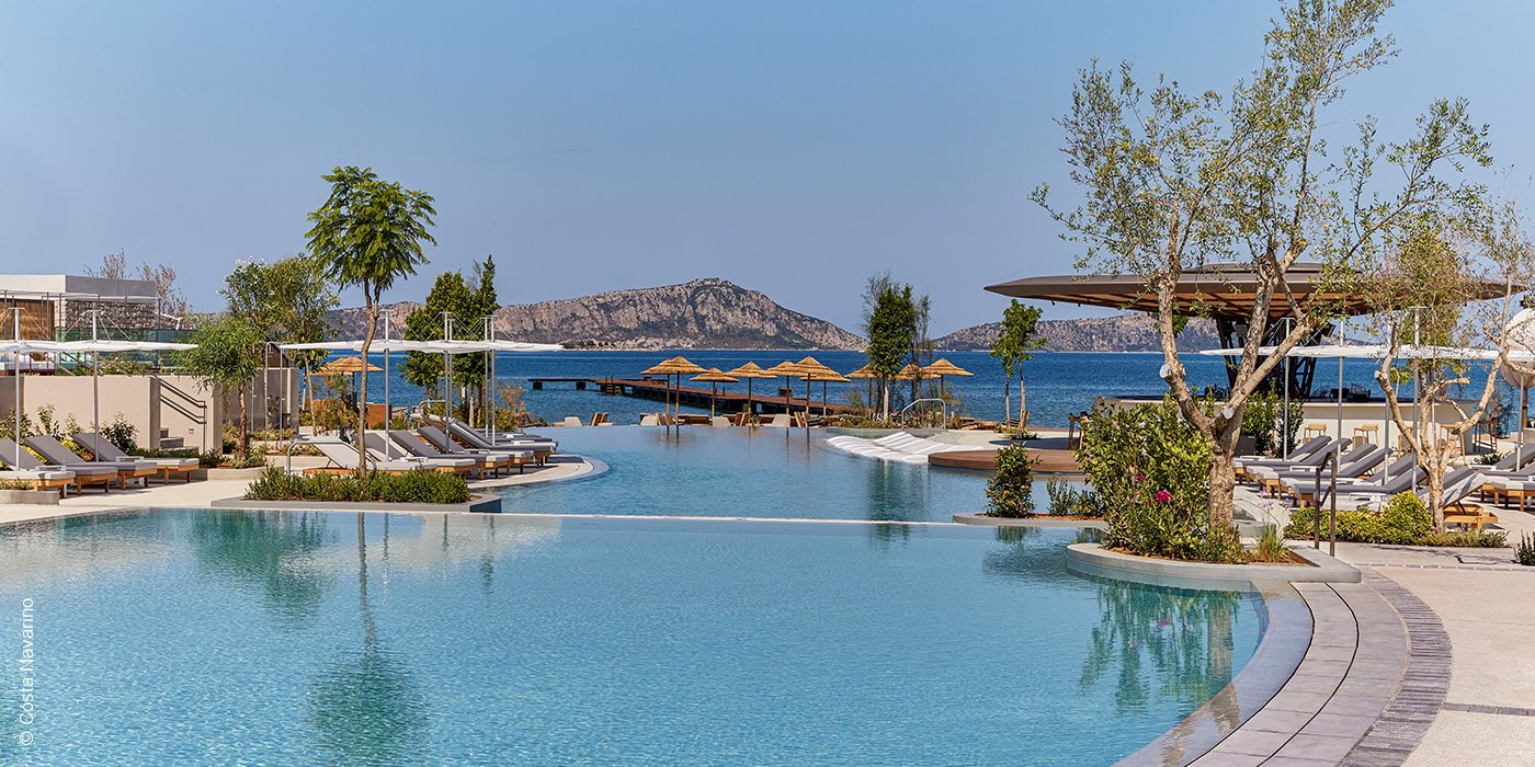 W Costa Navarino | Messinia | Griechenland | Outdoor-Pool | luxuszeit.com