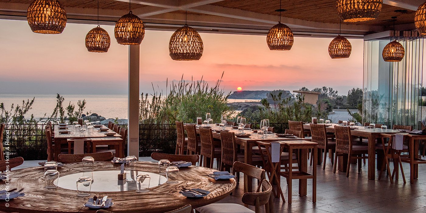 Cap St Georges Hotel & Resort | Pegeia | Zypern | Restaurant Mesogios | luxuszeit.com