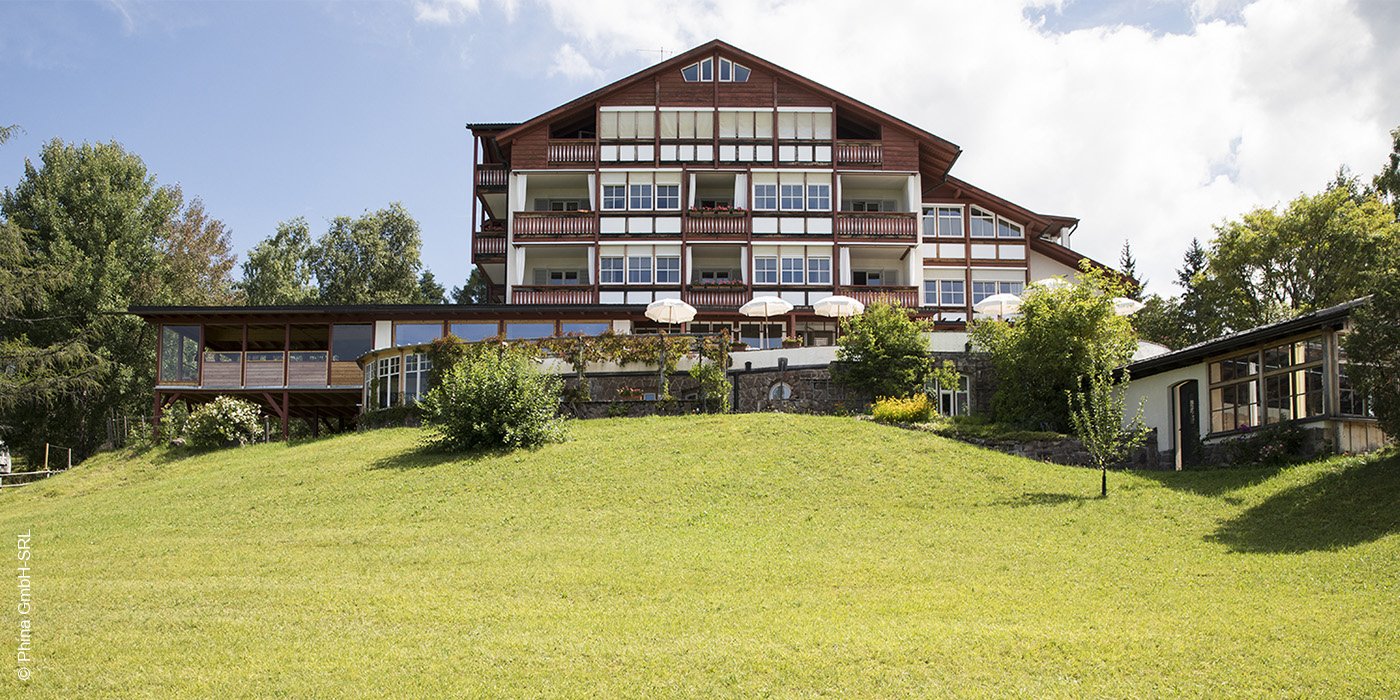Berghoferin | Radein | Südtirol | Italien | Hotelansicht | luxuszeit.com