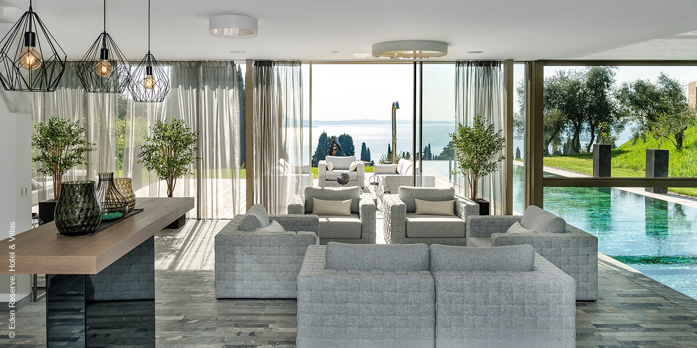 EDEN RESERVE Hotel & Villas | Gardone Riviera | Gardasee | Italien | Lounge Villa Sphere Nord David Chipperfield | luxuszeit.com