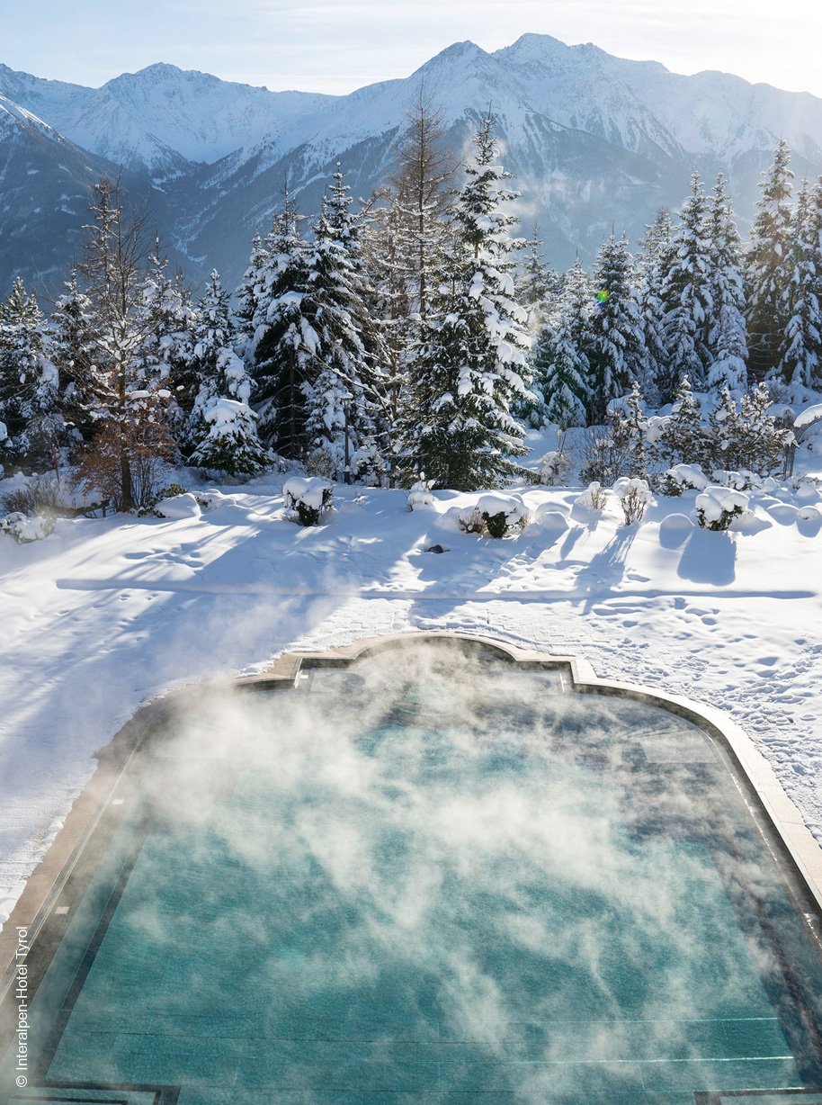 Interalpen-Hotel Tyrol | Telfs-Buchen Seefeld | Outdoor Pool | Inspiration | luxuszeit.com