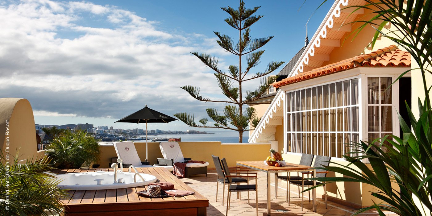 Grand Hotel Bahía del Duque Resort | Santa Cruz de Tenerife | Dachterrasse mit Whirlpool | luxuszeit.com