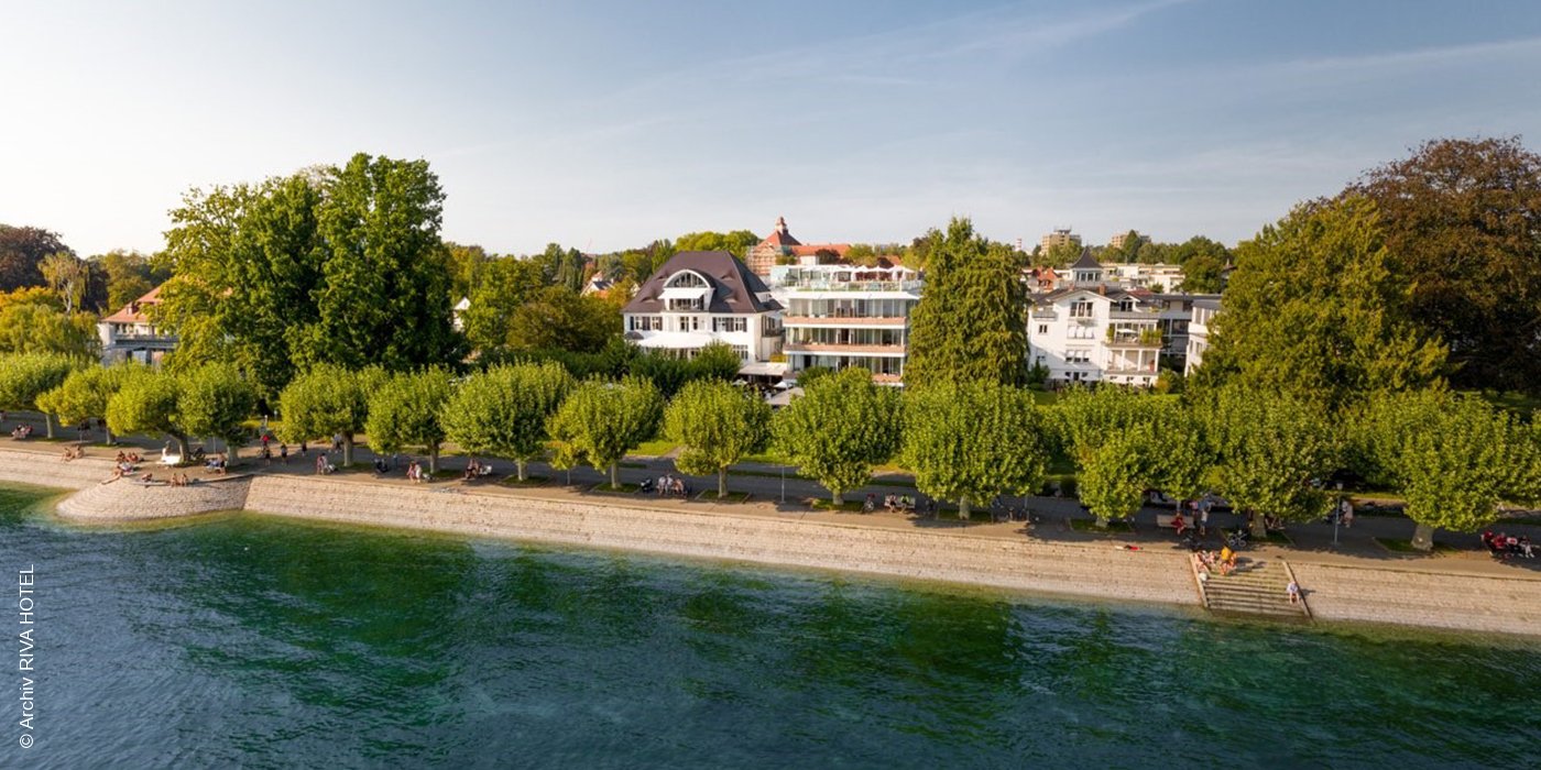 RIVA Konstanz | Baden-Württemberg | Hotelansicht vom See | luxuszeit.com