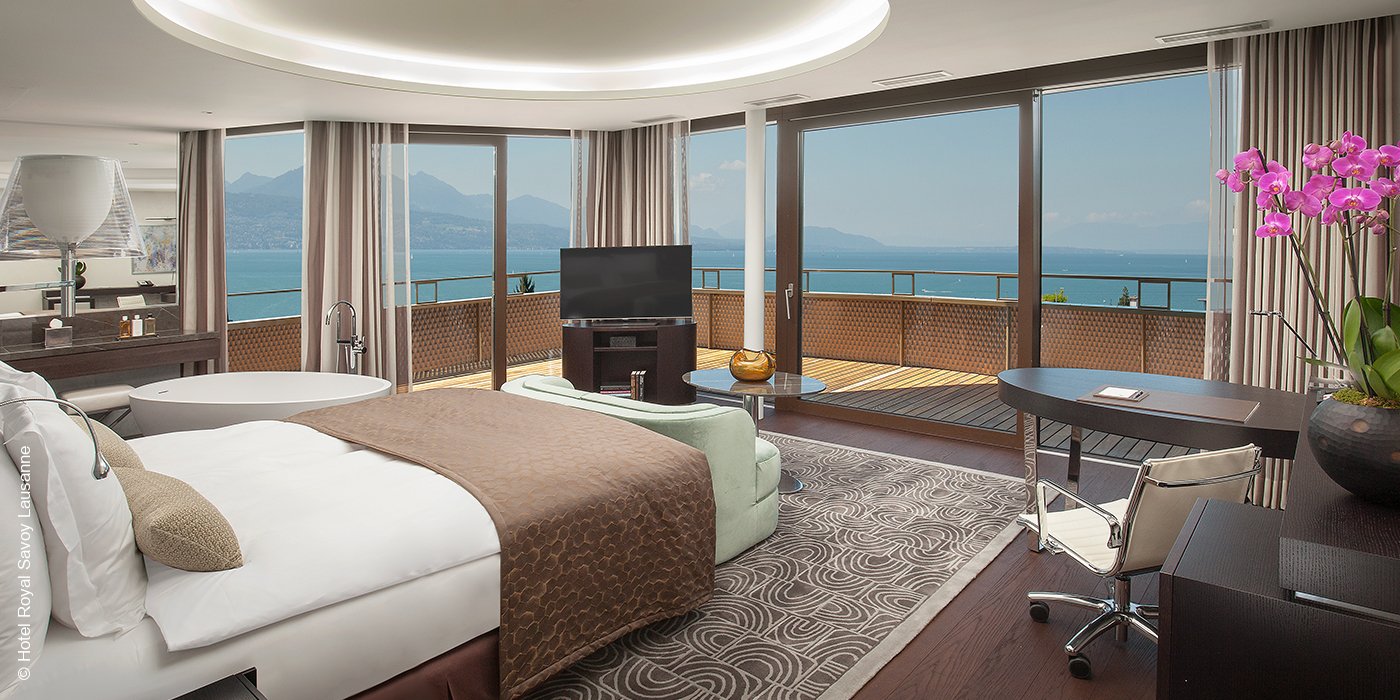 Royal Savoy Hotel & Spa | Lausanne | Schweiz | Penthouse Suite Master Bedroom | luxuszeit.com