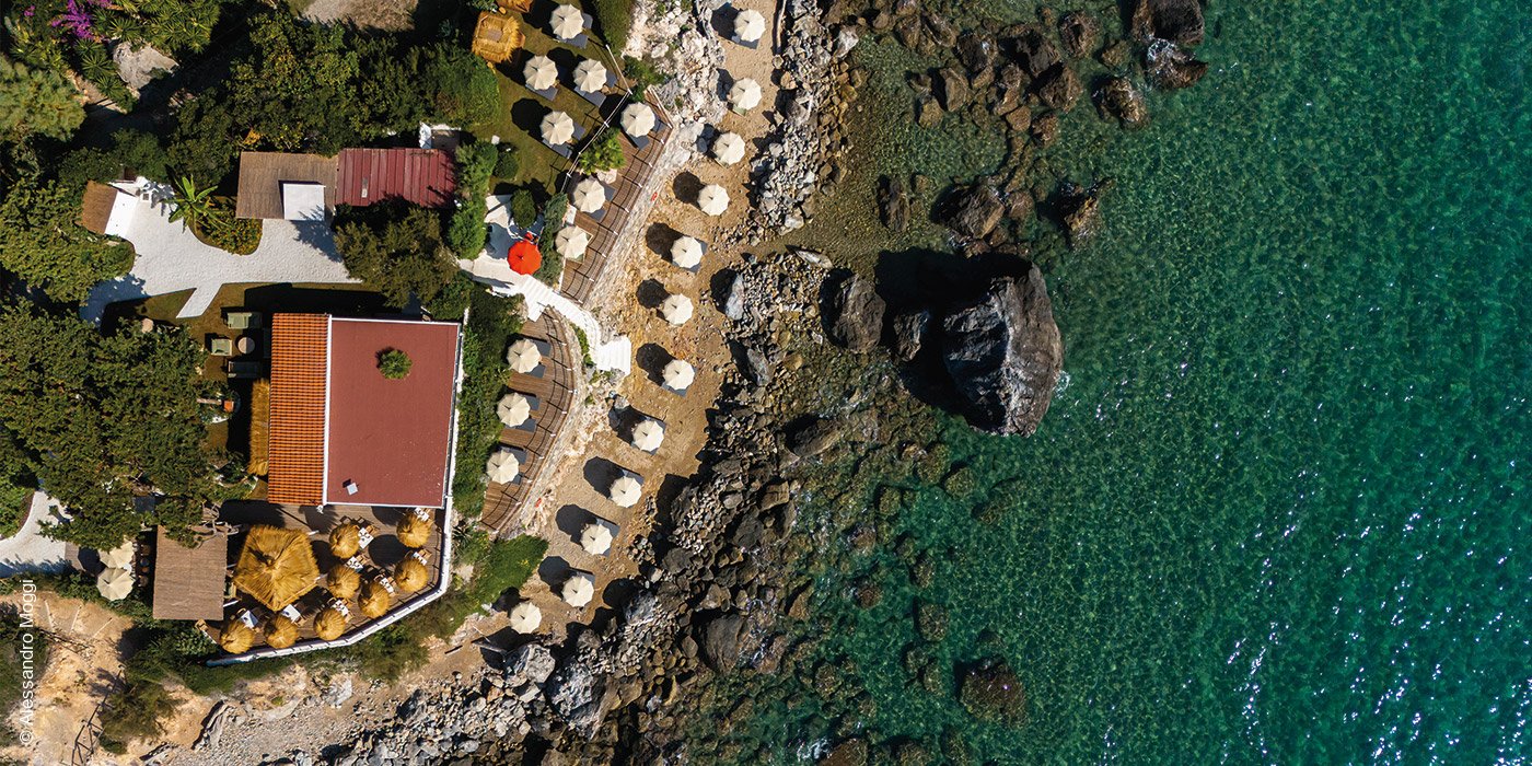 La Roqqa | Porto Ercole | Isolotto Beach Club von oben | luxuszeit.com