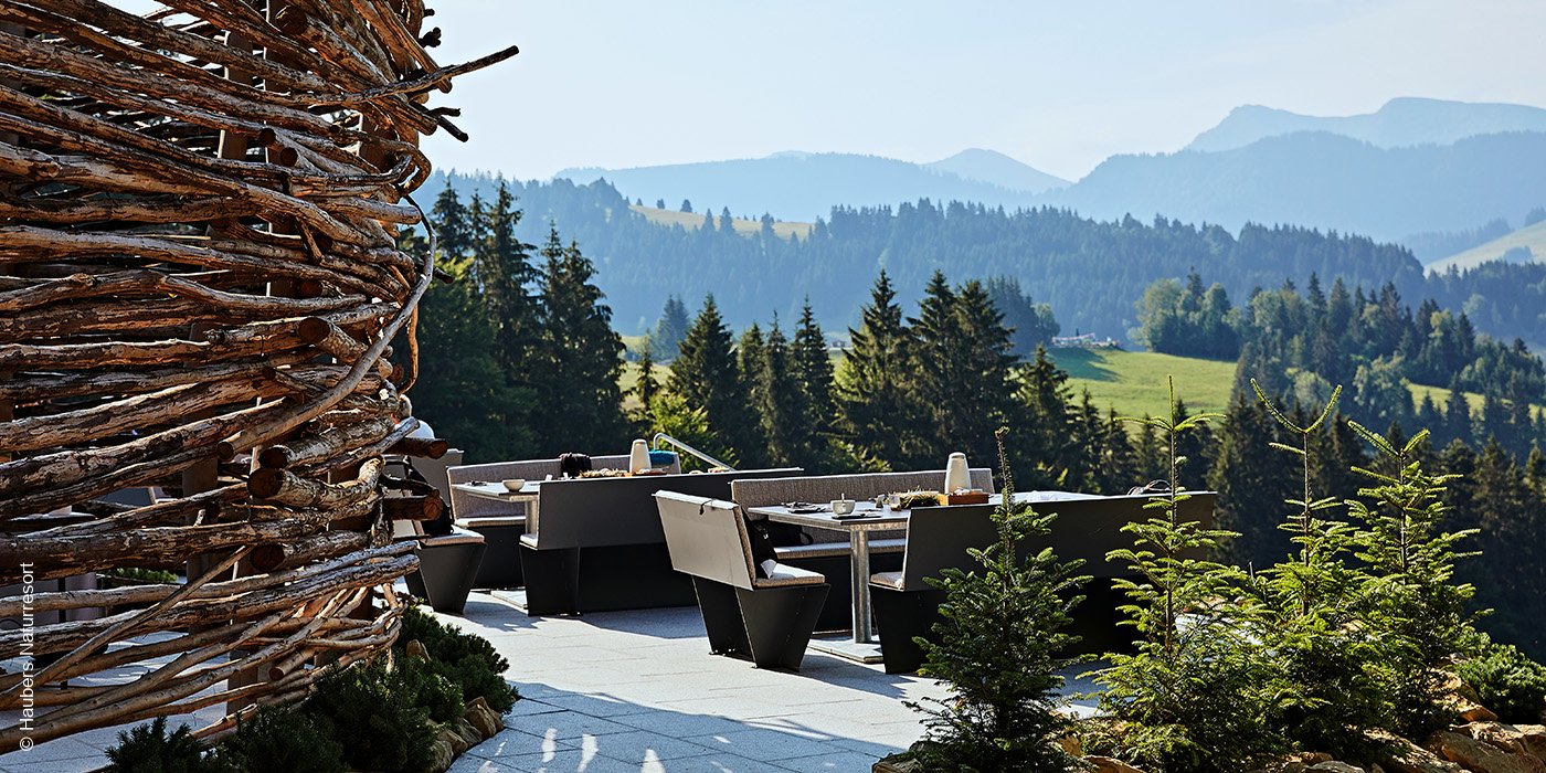 Haubers Naturresort | Oberstaufen | Deutschland | Schwalbennest mit Bergblick | luxuszeit.com