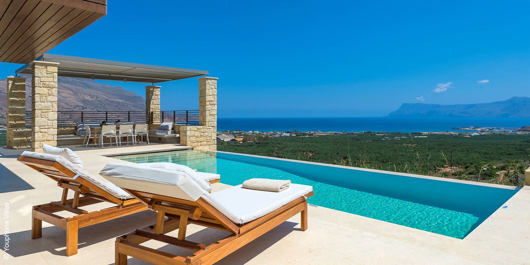 Youphoria Villas | Kreta | Poolblick | luxuszeit.com