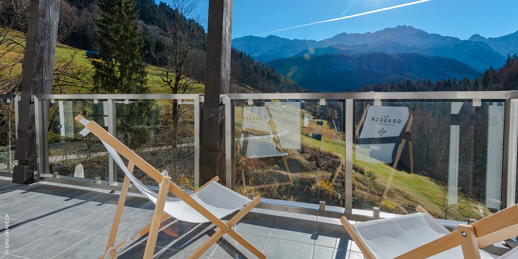 DAS GRASECK | Garmisch-Partenkirchen | Balkon | luxuszeit.com