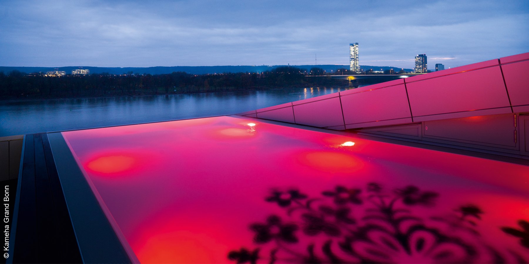 Kameha Grand | Bonn | Pool | luxuszeit.com