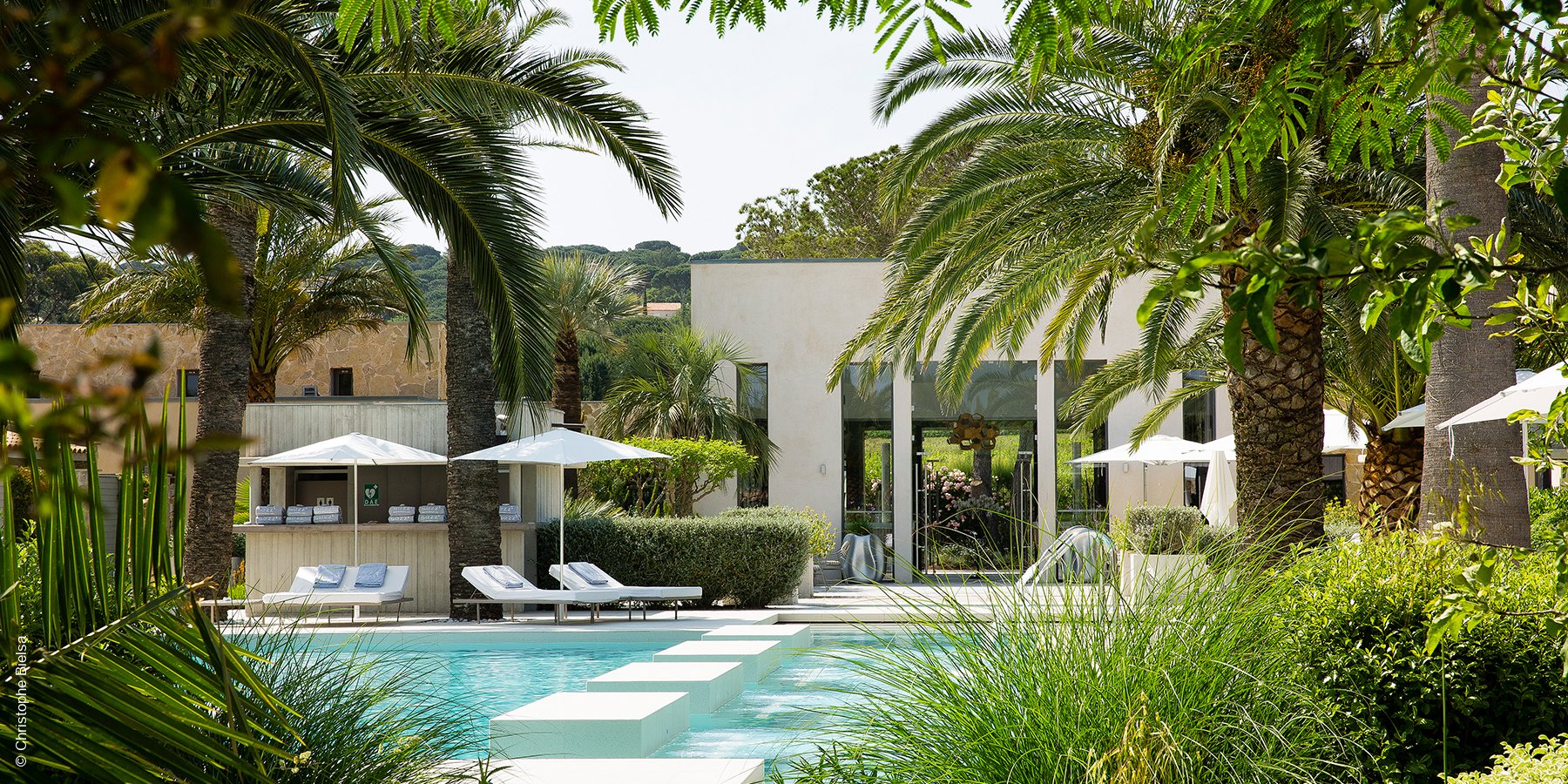 Hotel Sezz | Saint Tropez | Pool | luxuszeit.com