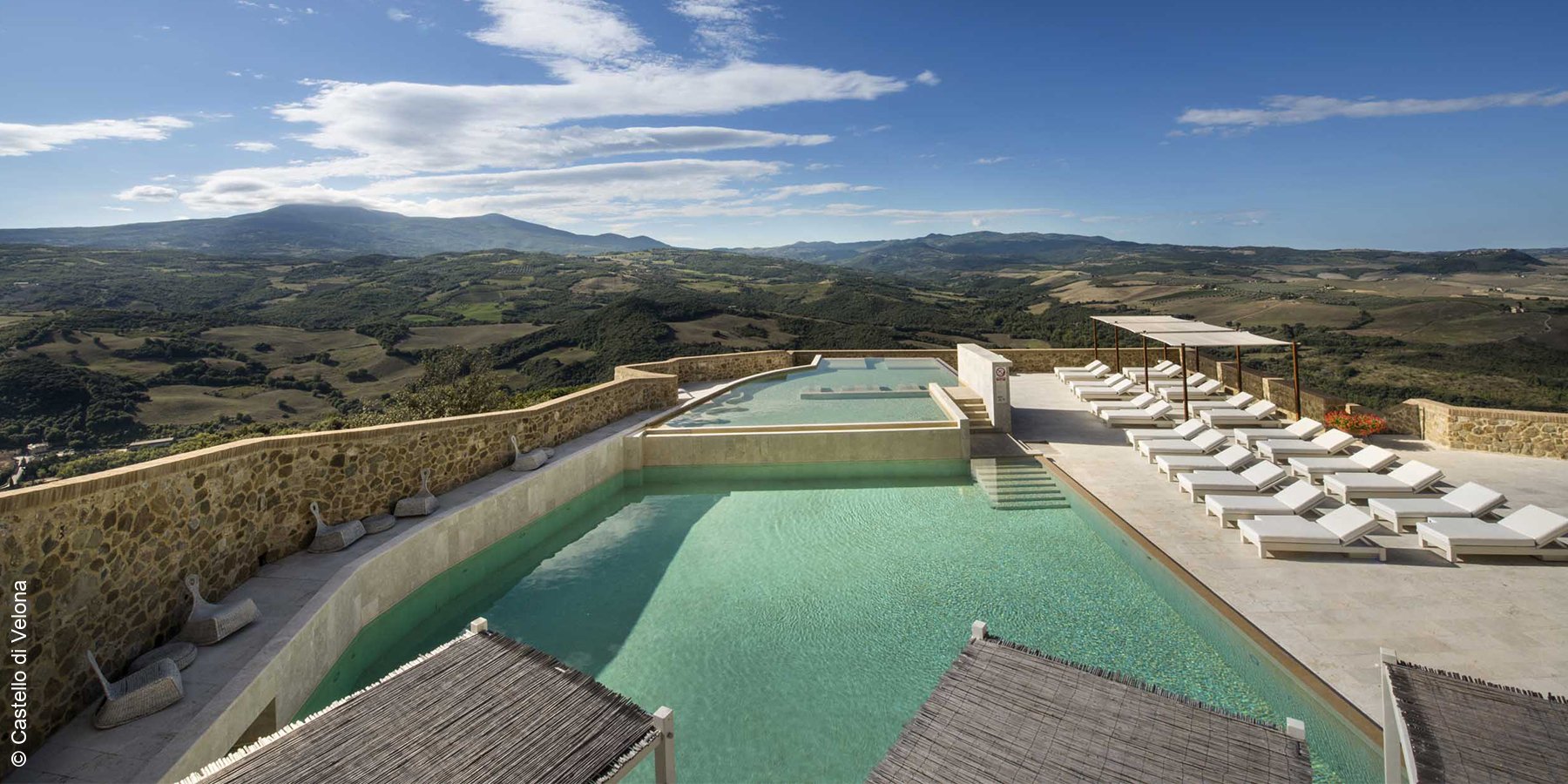 Castello di Velona | Montalcino | Outdoor-Pool | luxuszeit.com
