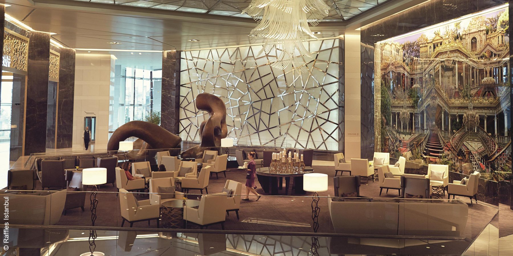 Raffles Istanbul | Istanbul | Lavinia Lounge | luxuszeit.com