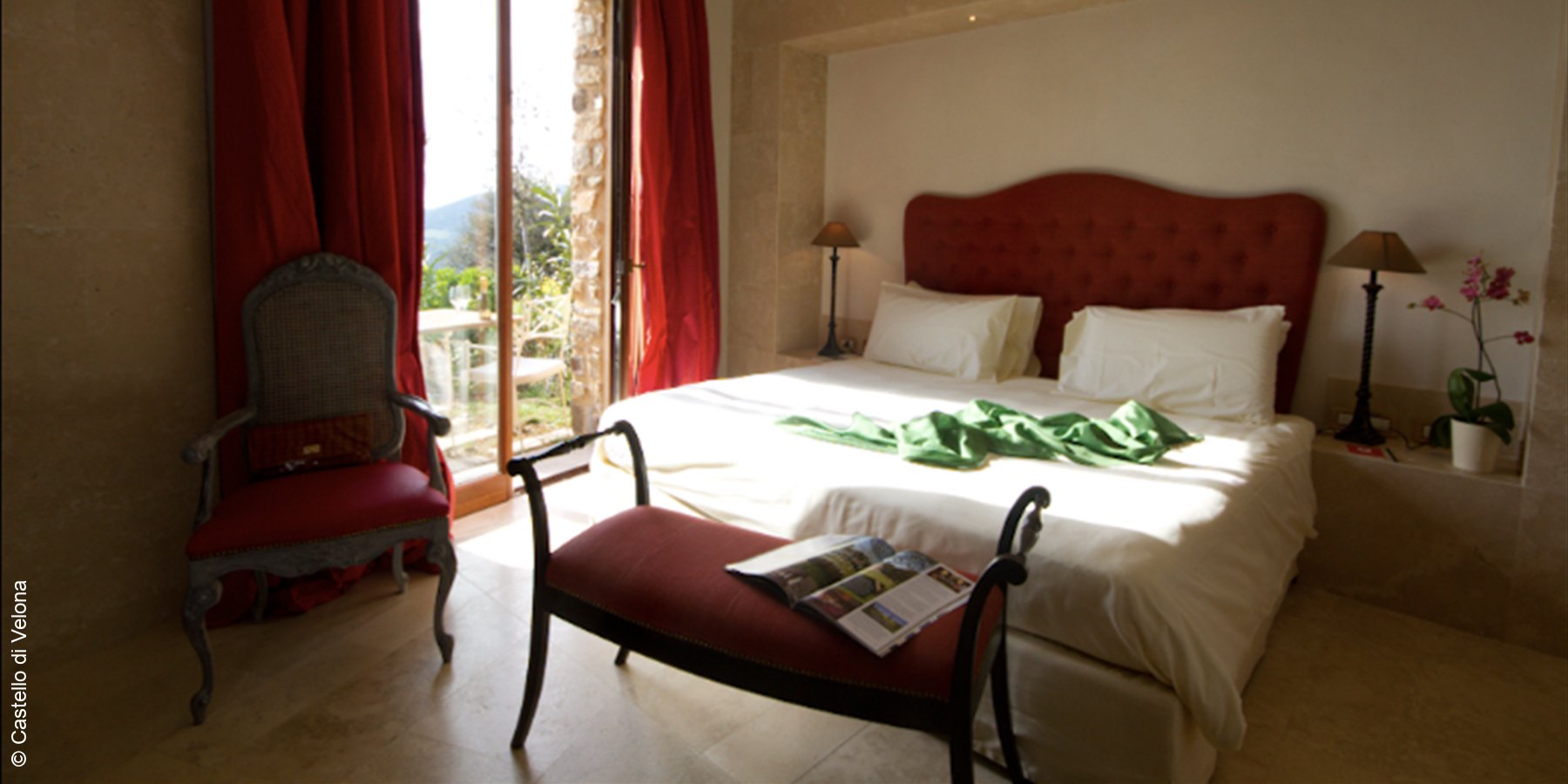 Castello di Velona | Montalcino | Spa Deluxe Room | luxuszeit.com