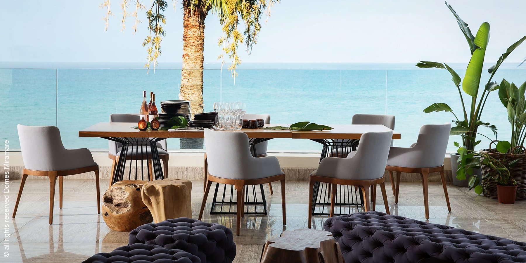 Domes Miramare, a Luxury Collection Resort, Korfu | Moraitika | Raw Bar Terrasse | luxuszeit.com