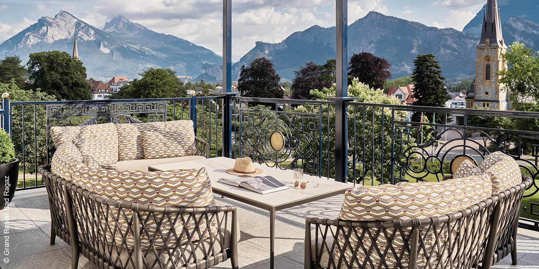 Grand Resort | Bad Ragaz | Schweiz | King Suite Terrasse | luxuszeit.com