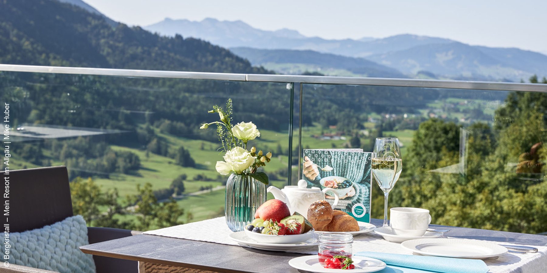Hotel Bergkristall | Oberstaufen | Aussicht | luxuszeit.com