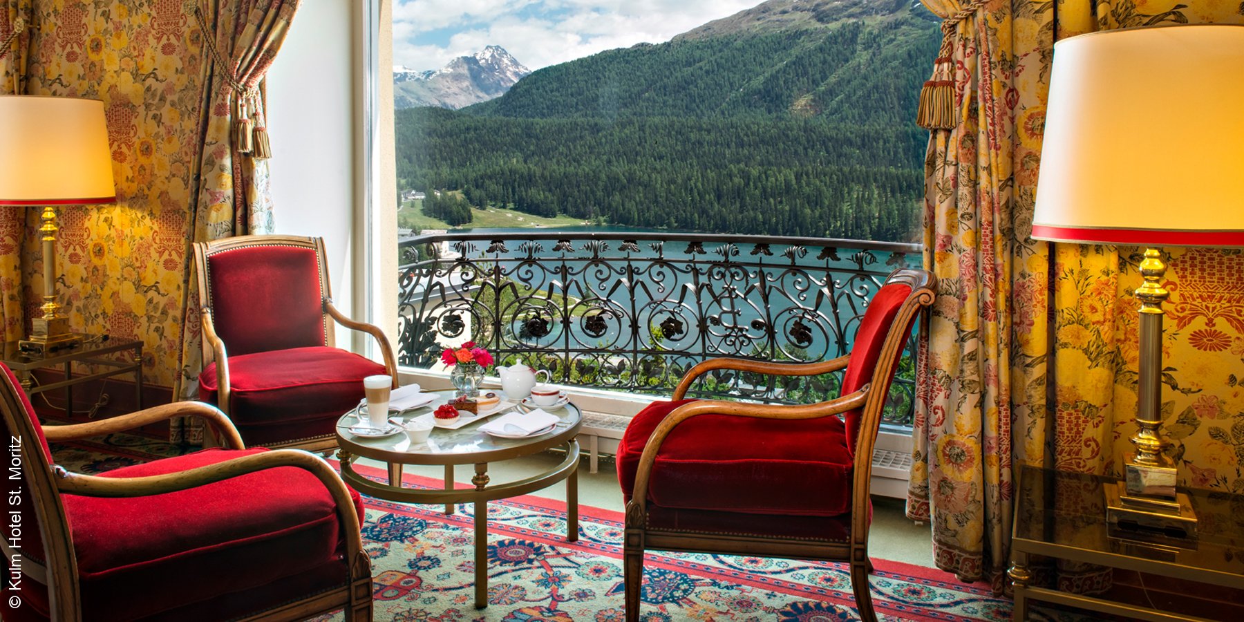 Kulm Hotel | St. Moritz | Ruheplatz Lobby | luxuszeit.com