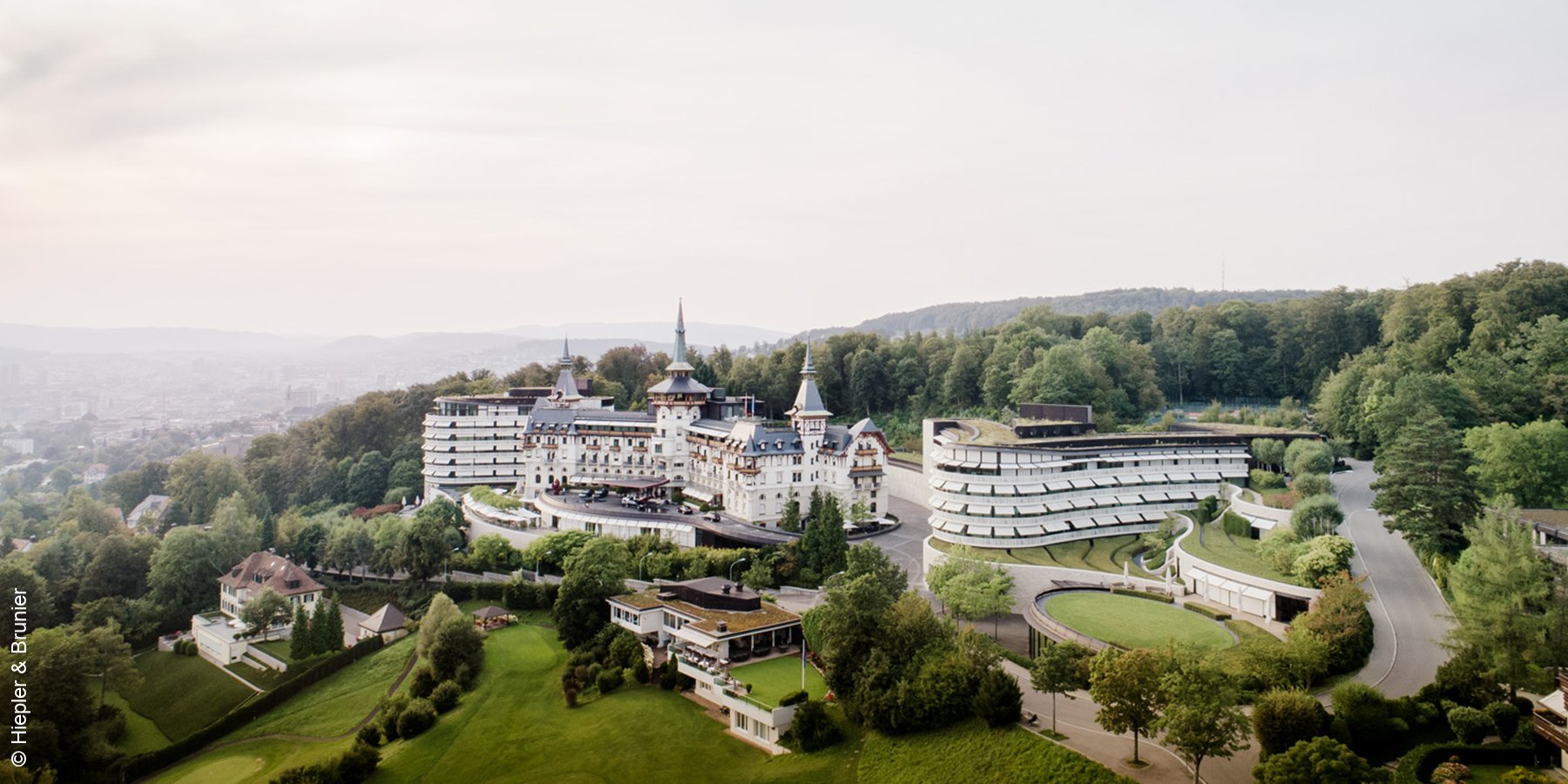 The Dolder Grand | Zuerich | Hotel Aussenansicht | luxuszeit.com
