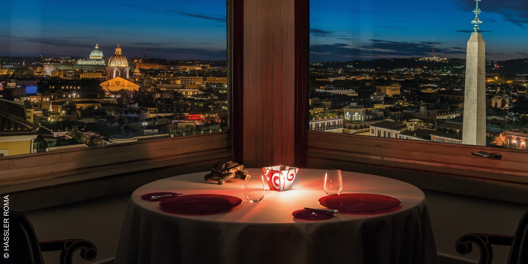 Hotel Hassler | Rom | Dinner bei Nacht | luxuszeit.com