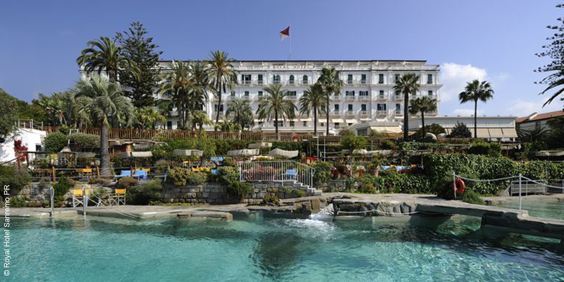 Royal Hotel | Sanremo | Hotel Pool | luxuszeit.com