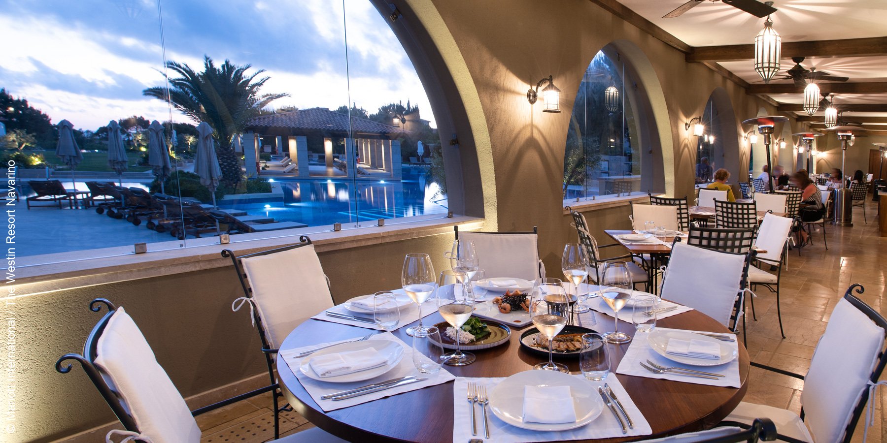 The Westin Resort Costa Navarino | Griechenland | Restaurant | luxuszeit.com