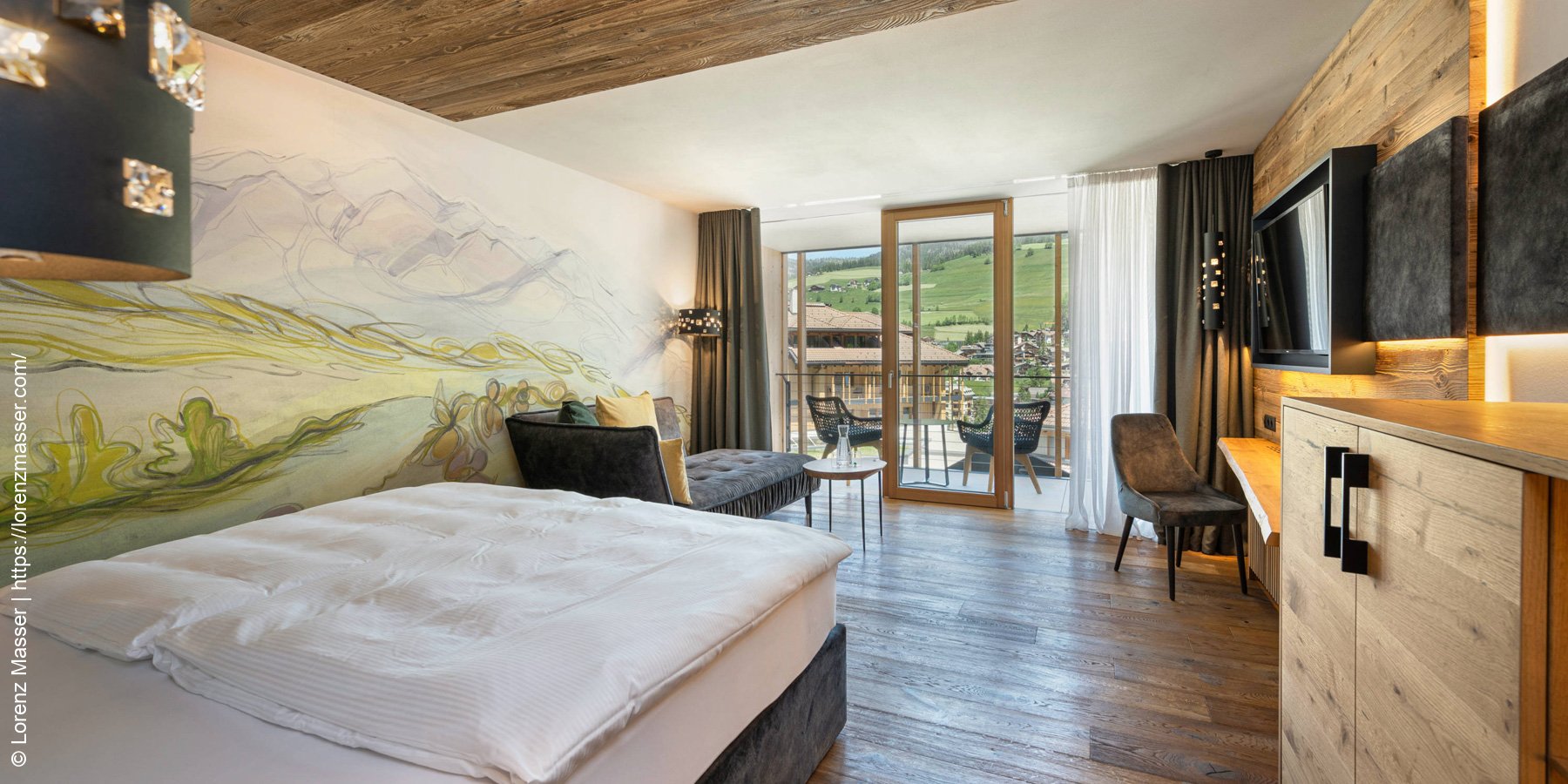 Excelsior Dolomites Life Resort | San Vigil | Dolomites Lodge Zimmer | luxuszeit.com.com