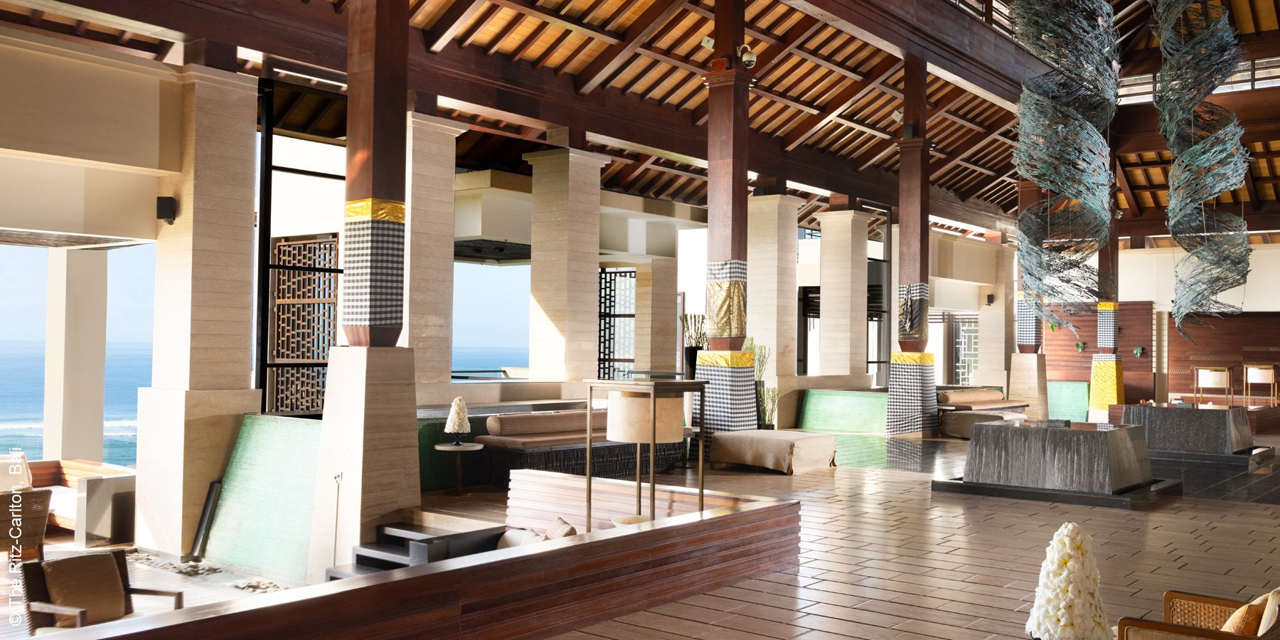 The Ritz Carlton | Bali | Lobby | luxuszeit.com