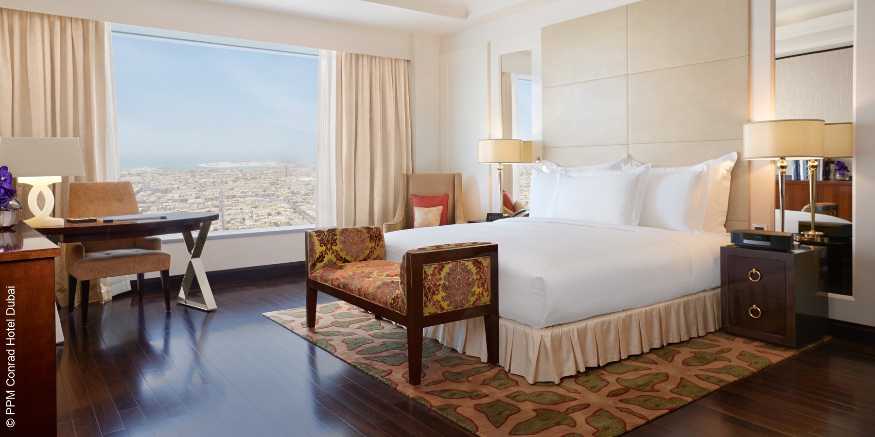 Hilton Conrad | Dubai | Royal Suite Zabeel zweites Schlafzimmer | luxuszeit.com